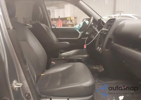 2006 Honda Cr-V Se from USA, damaged, VIN SHSRD78926U405318